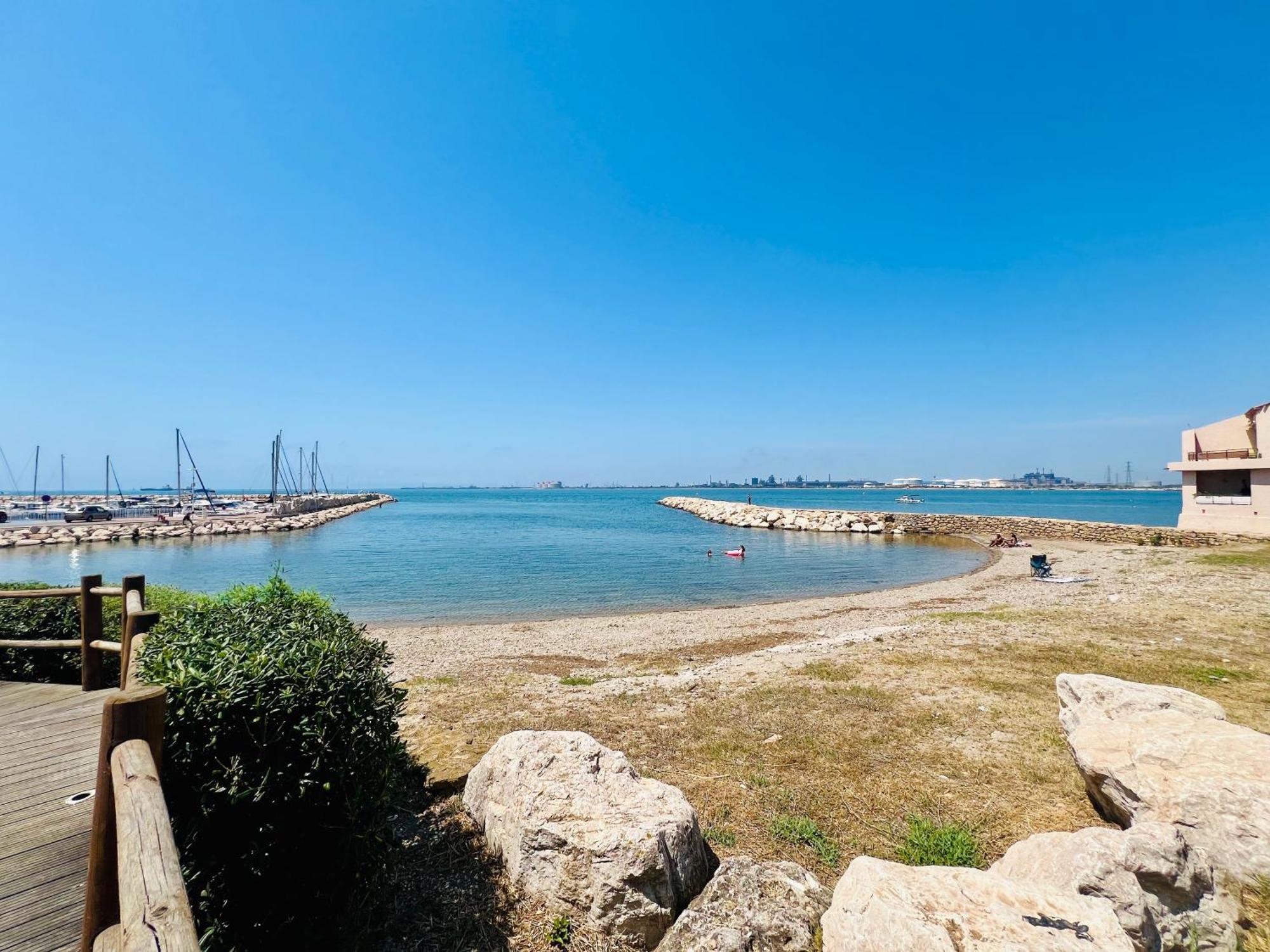 Le Coin De Mer 2, Bord De Mer, Plage 30M, Cosy, Clim, Wifi, 4 Personnes Fos-sur-Mer Extérieur photo