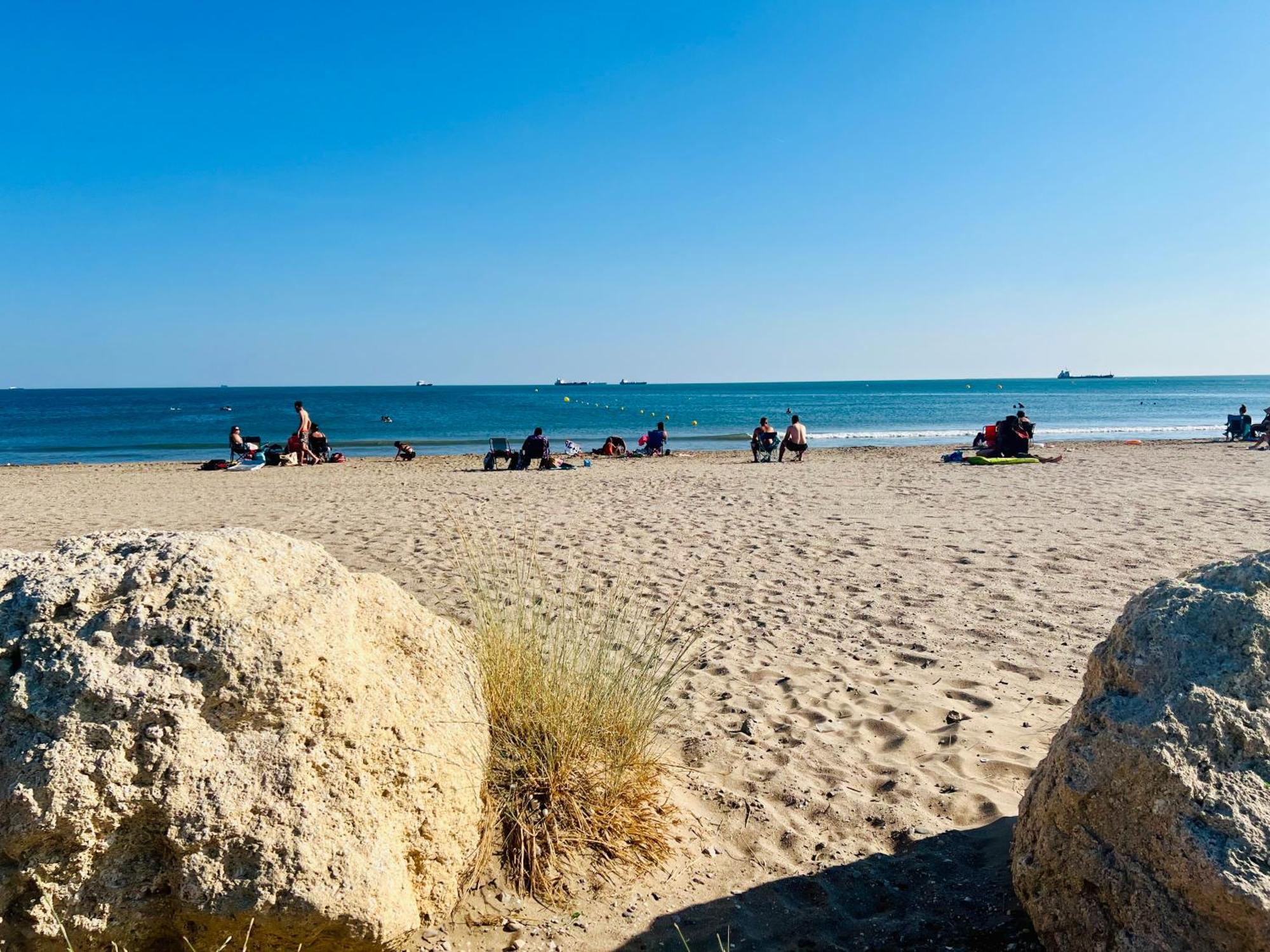 Le Coin De Mer 2, Bord De Mer, Plage 30M, Cosy, Clim, Wifi, 4 Personnes Fos-sur-Mer Extérieur photo