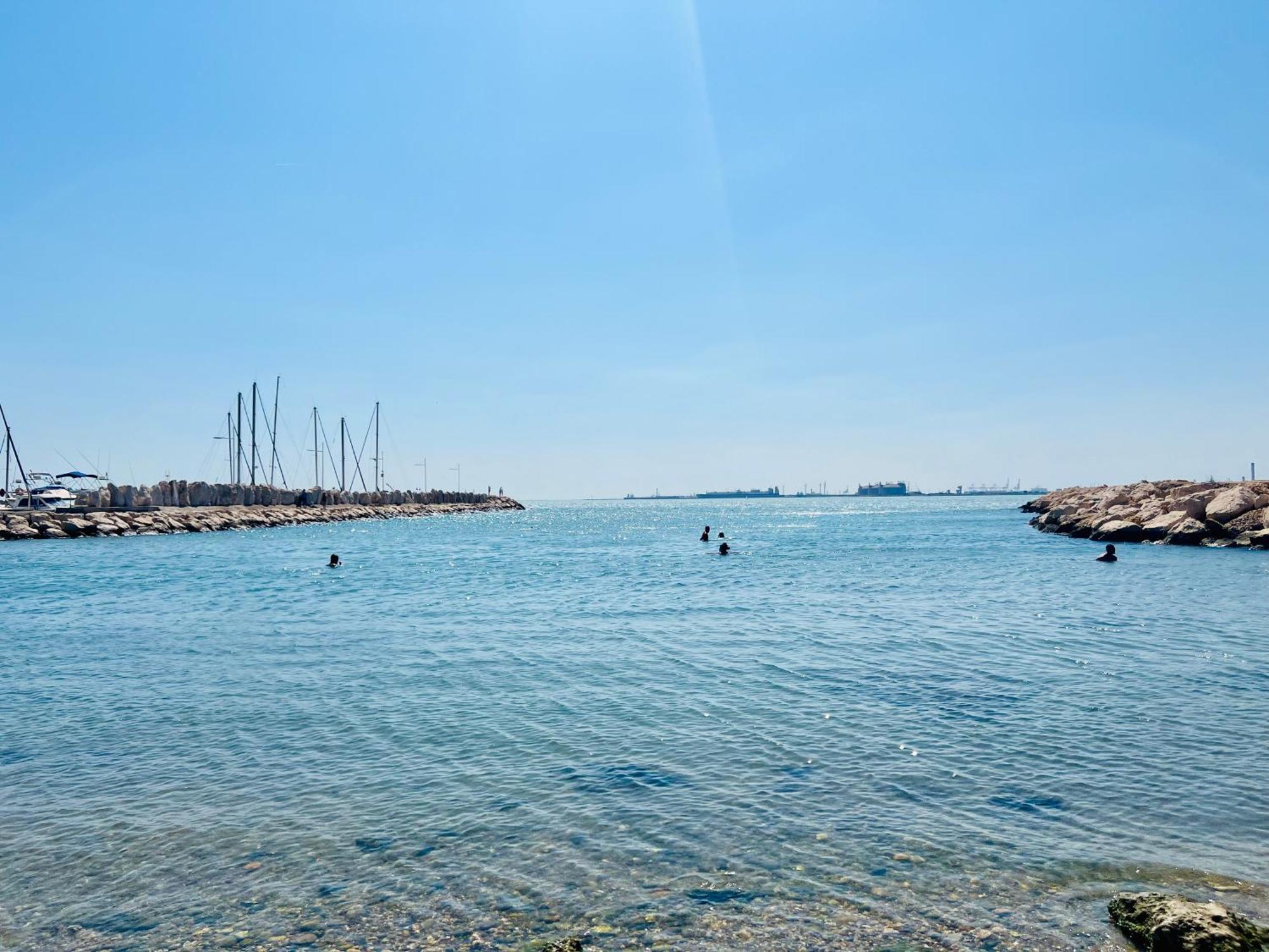 Le Coin De Mer 2, Bord De Mer, Plage 30M, Cosy, Clim, Wifi, 4 Personnes Fos-sur-Mer Extérieur photo